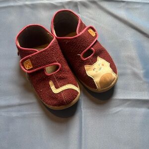 See Kai Run Maroon Cat Kids Slippers